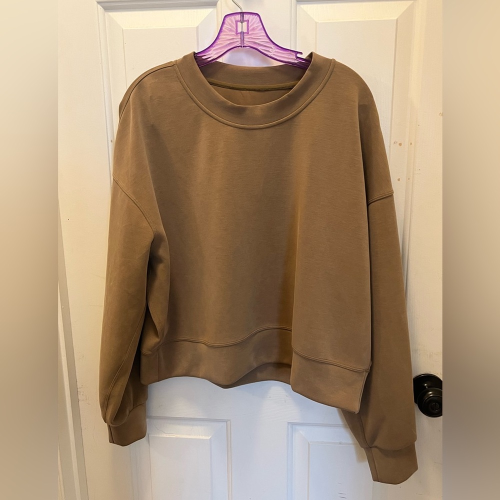 🍋 LIKE NEW Lululemon Softstreme Perfectly Oversized Cropped Crew - Allspice - 10